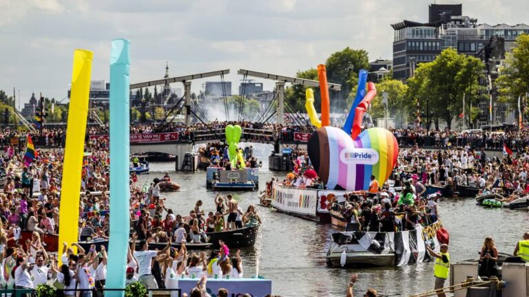 Amsterdam kiest voor Pride Maand vanaf 2027